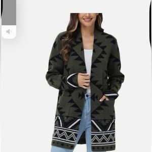 Frye ladies patterned cardigan sweater/jacket. Size small. Green and black. NWT
